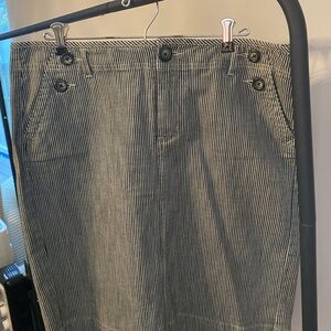 Navy blue and white denim style skirt